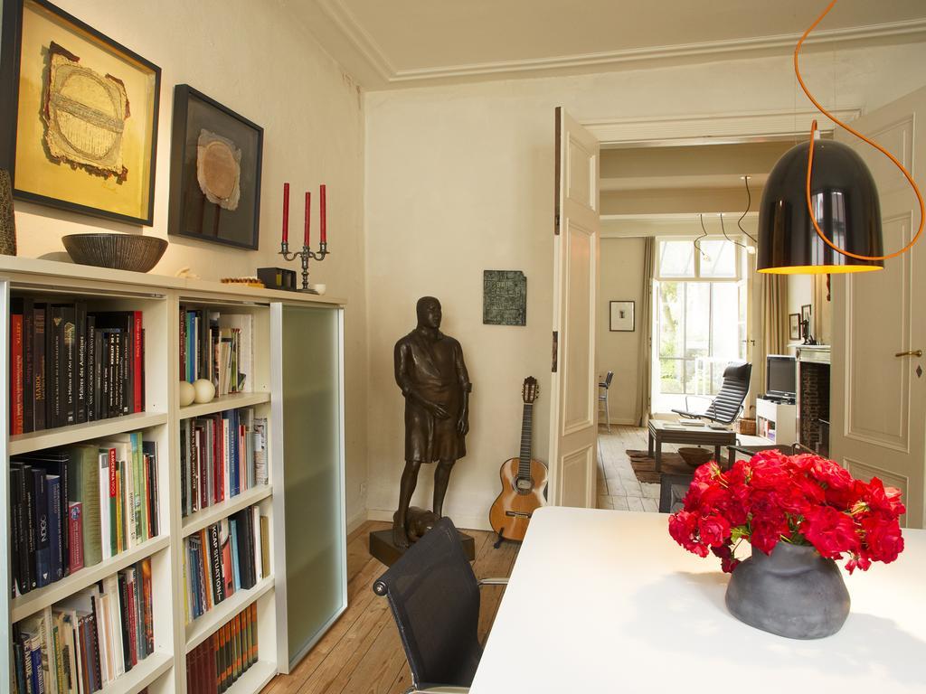 B&B Alphabet - Luxury Guesthouse And Art Gallery Bruggy Exteriér fotografie