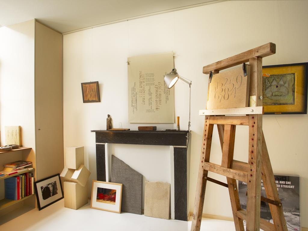 B&B Alphabet - Luxury Guesthouse And Art Gallery Bruggy Exteriér fotografie
